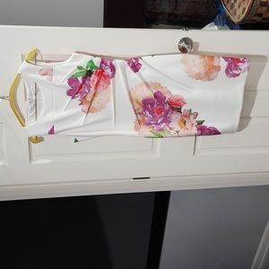 Practically New! Calvin Klein Floral Ponte Sheath Dress